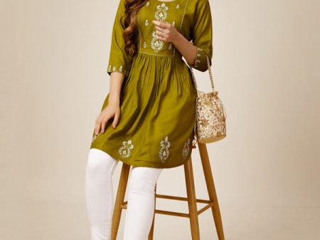 Malishka Women s Embroidered A-Line Green Tunic Online Sale