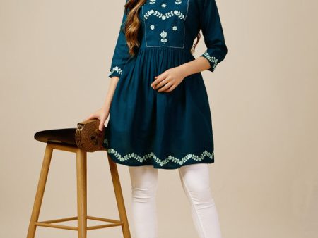 Malishka Women s Embroidered A-Line Blue Tunic For Cheap