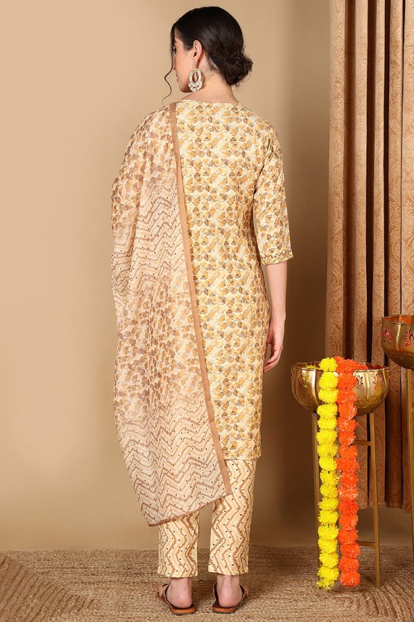 Women s Beige Pure Cotton Geometric Printed Suit Set - Rasiya Online